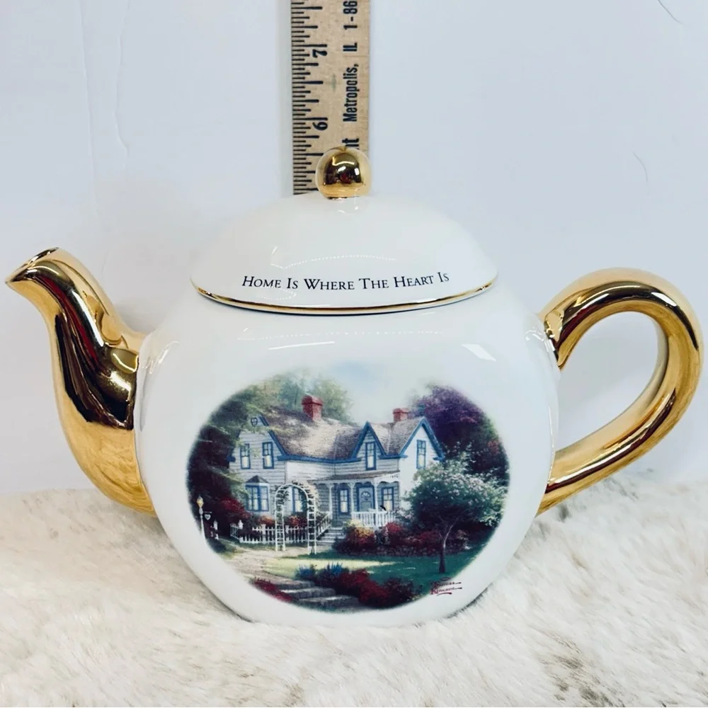 Thomas Kinkade‎ Gold and White Teapot